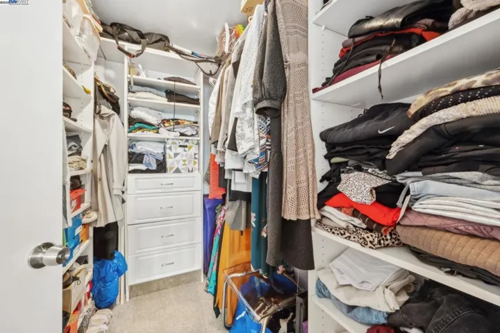 3090 Glascock 402, Oakland, California 94601