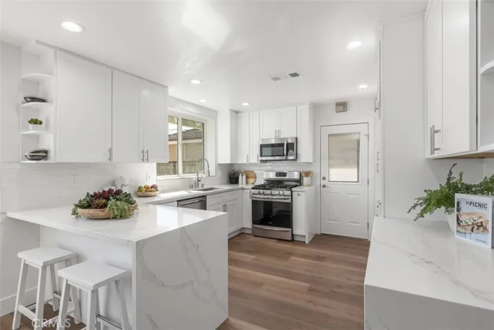 2534 Angelcrest Drive, Hacienda Heights, California 91745