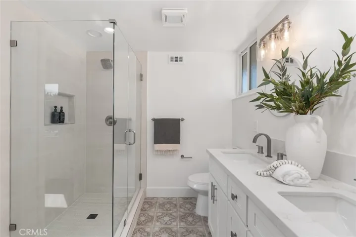 2534 Angelcrest Drive, Hacienda Heights, California 91745