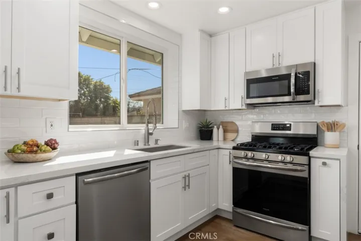 2534 Angelcrest Drive, Hacienda Heights, California 91745