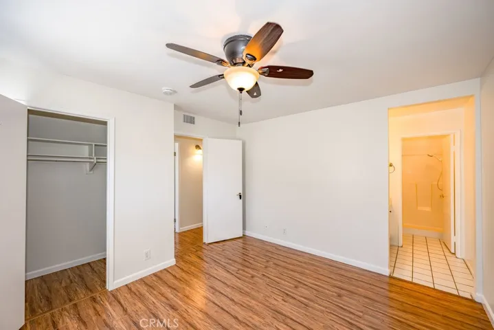 27930 Tyler Lane 402, Canyon Country, California 91387