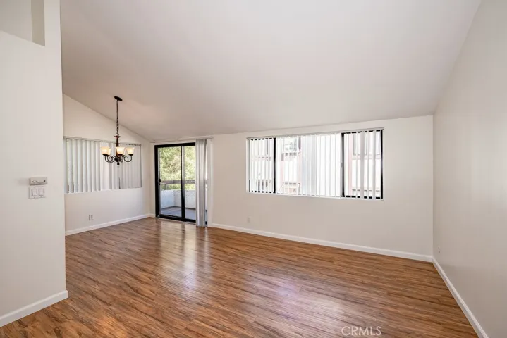 27930 Tyler Lane 402, Canyon Country, California 91387