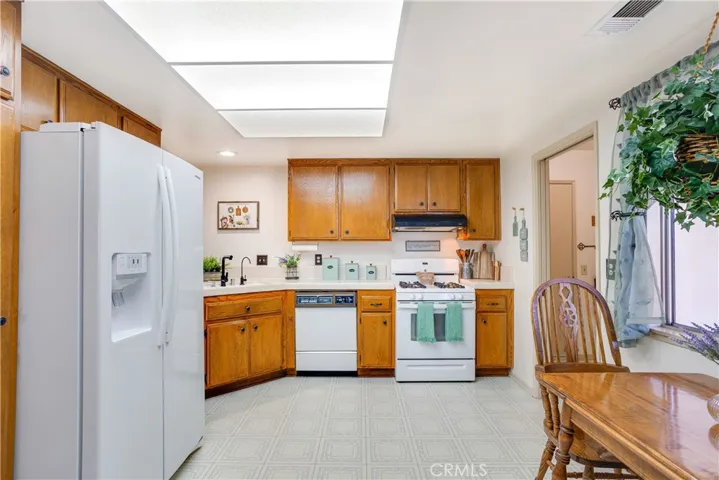 26412 Spaniel Lane, Menifee, California 92586