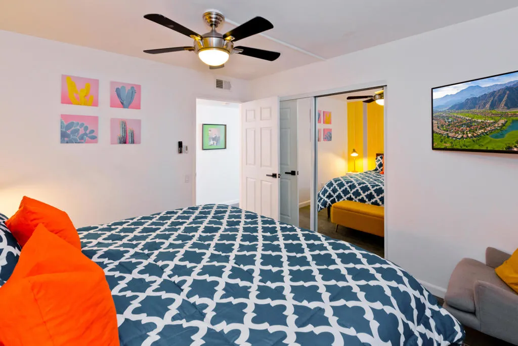 1161 E El Escudero, Palm Springs, California 92262 home-pic-40