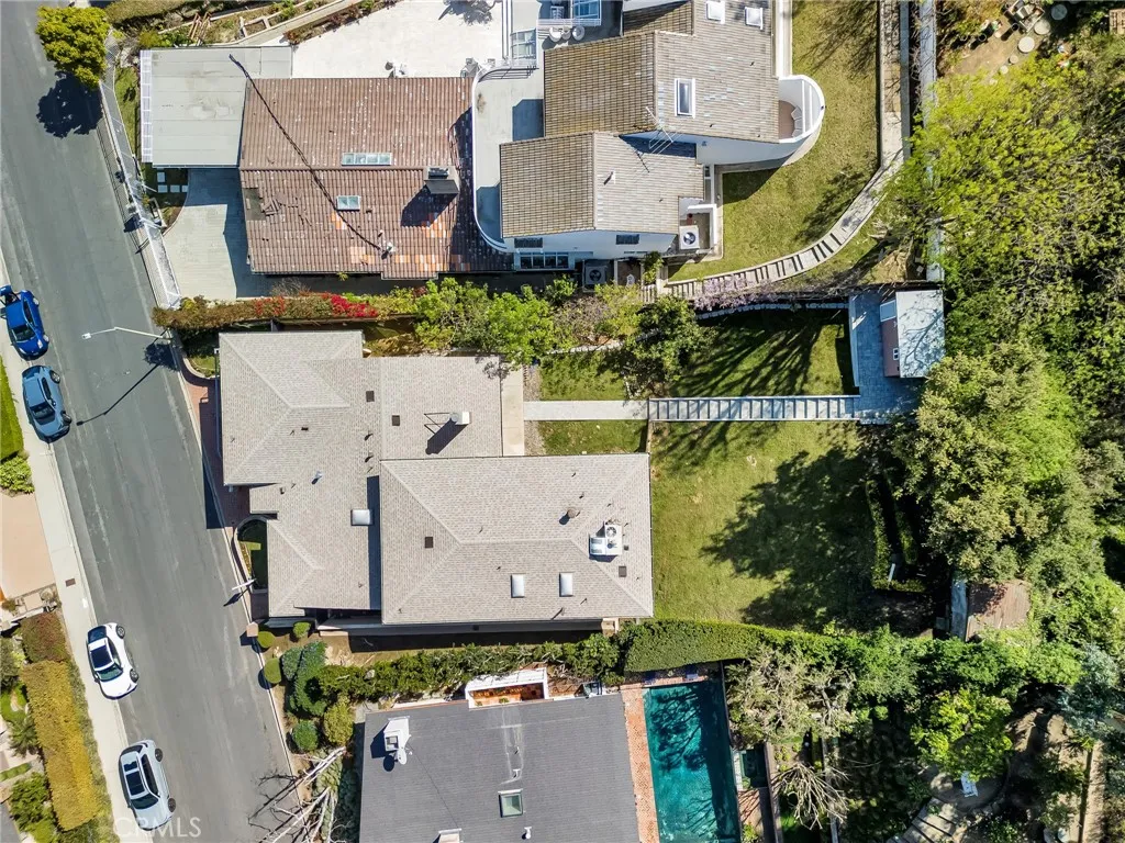 15470 Longbow, Sherman Oaks, California 91403 home-pic-33