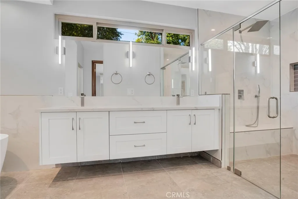 15470 Longbow, Sherman Oaks, California 91403 home-pic-26