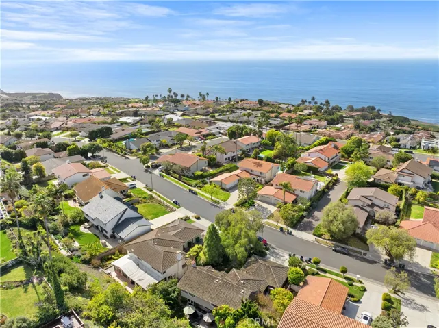 30024 Via Rivera, Rancho Palos Verdes, California 90275