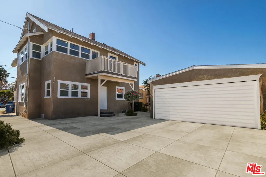 2851 Guirado Street, Los Angeles, California 90023 home-pic-23