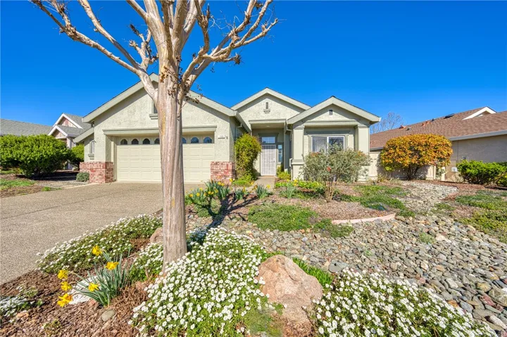150 Clover Springs Drive, Cloverdale, California 95425