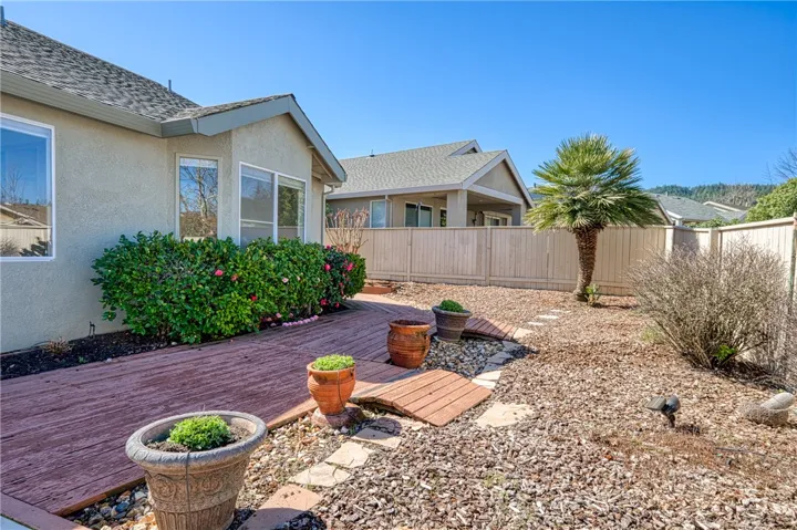 150 Clover Springs Drive, Cloverdale, California 95425