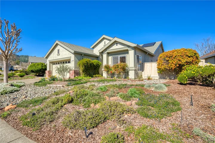 150 Clover Springs Drive, Cloverdale, California 95425