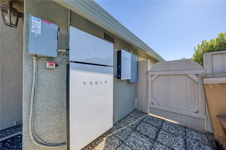 150 Clover Springs Drive, Cloverdale, California 95425