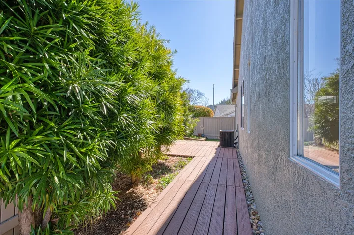 150 Clover Springs Drive, Cloverdale, California 95425
