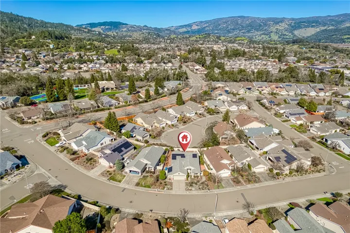 150 Clover Springs Drive, Cloverdale, California 95425