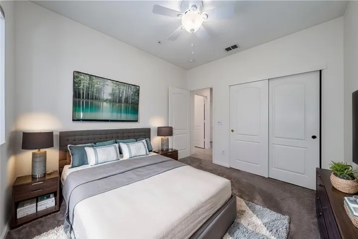 Bedroom - Virtual staged