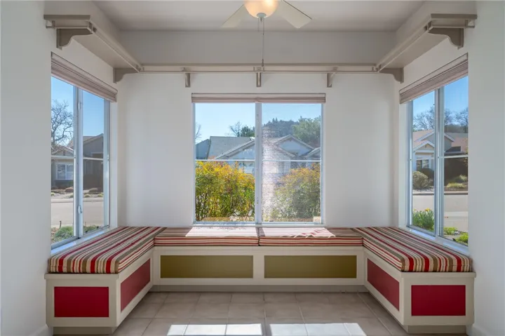 150 Clover Springs Drive, Cloverdale, California 95425