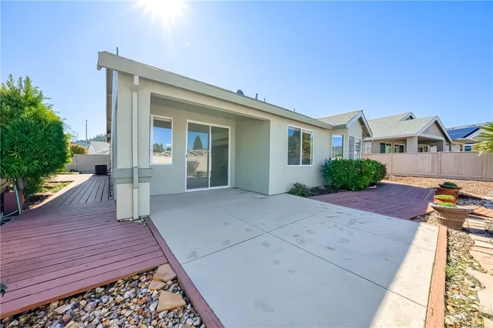 150 Clover Springs Drive, Cloverdale, California 95425