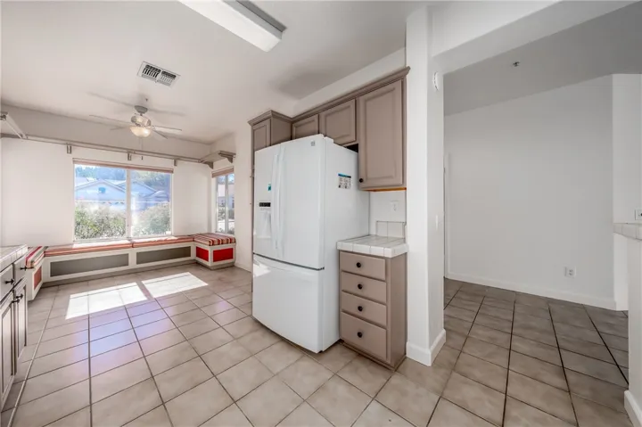 150 Clover Springs Drive, Cloverdale, California 95425