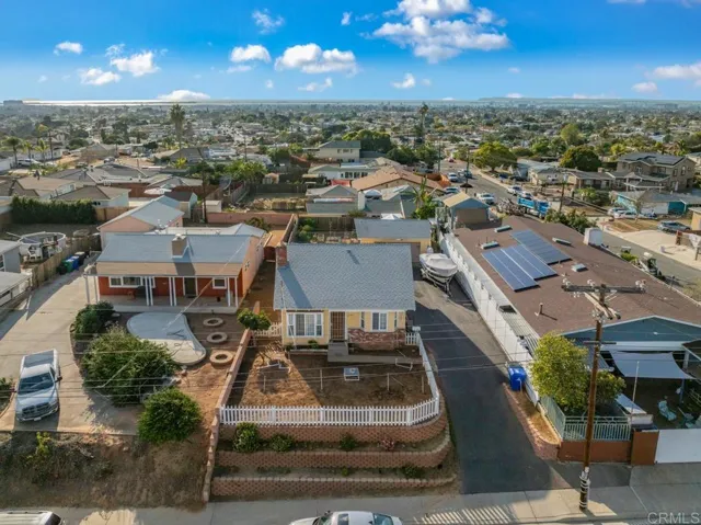 2510 Calle Gaviota, San Diego, California 92139
