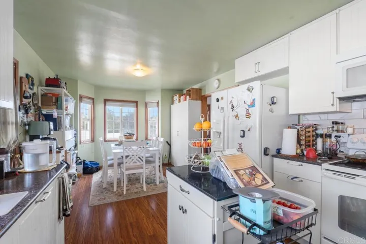 2510 Calle Gaviota, San Diego, California 92139