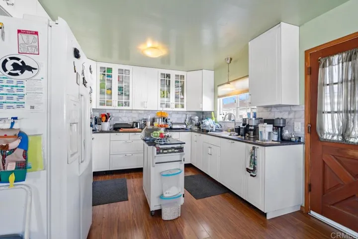2510 Calle Gaviota, San Diego, California 92139