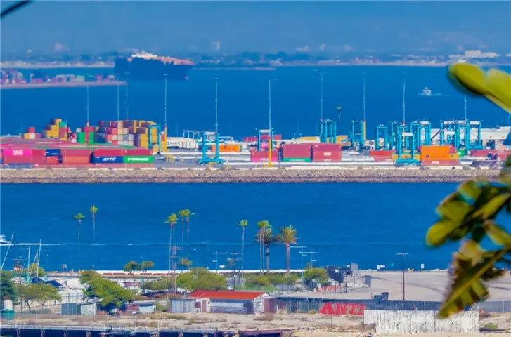737 33rd St, San Pedro, California 90731