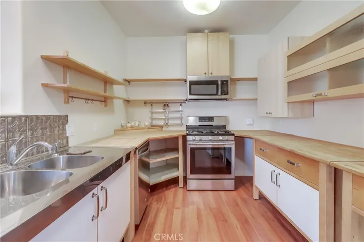 737 33rd St, San Pedro, California 90731