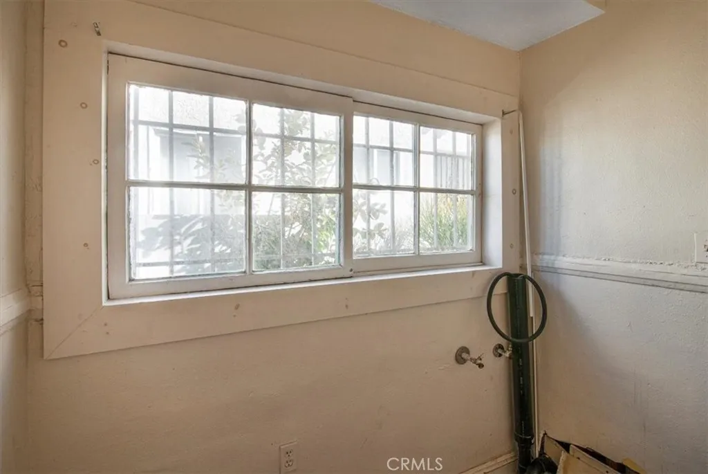 3417 4th Avenue, Los Angeles, California 90018 home-pic-38