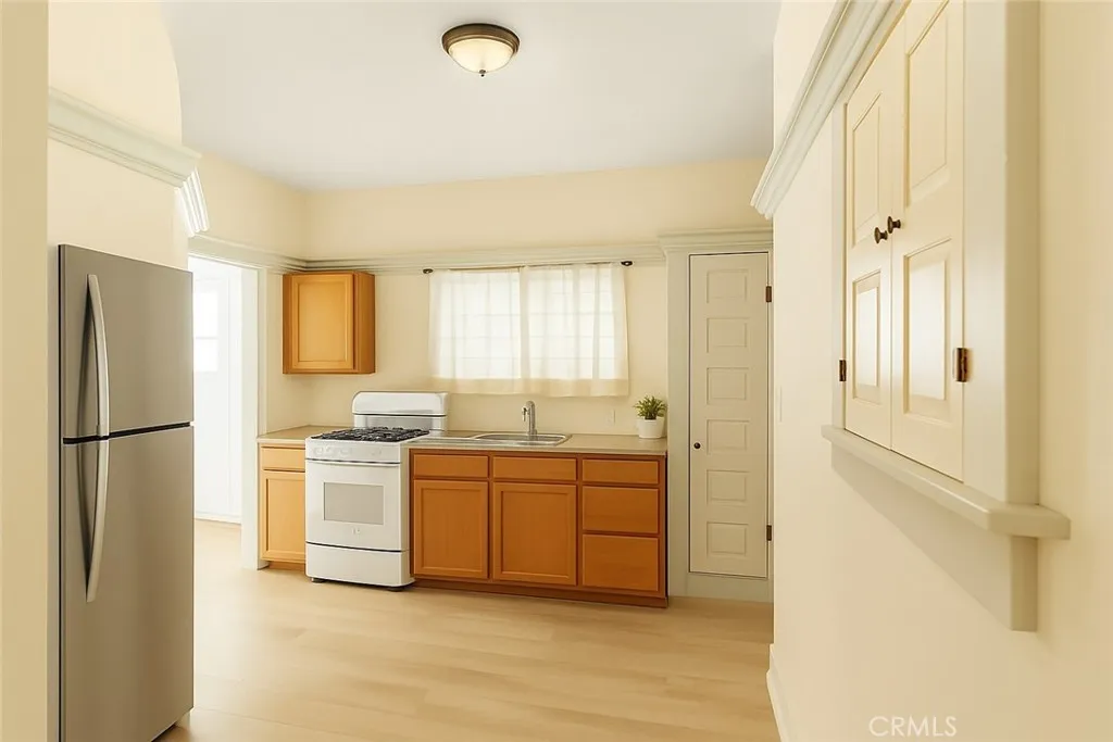 3417 4th Avenue, Los Angeles, California 90018 home-pic-32