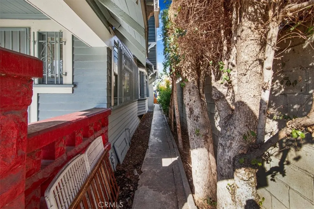 3417 4th Avenue, Los Angeles, California 90018 home-pic-39