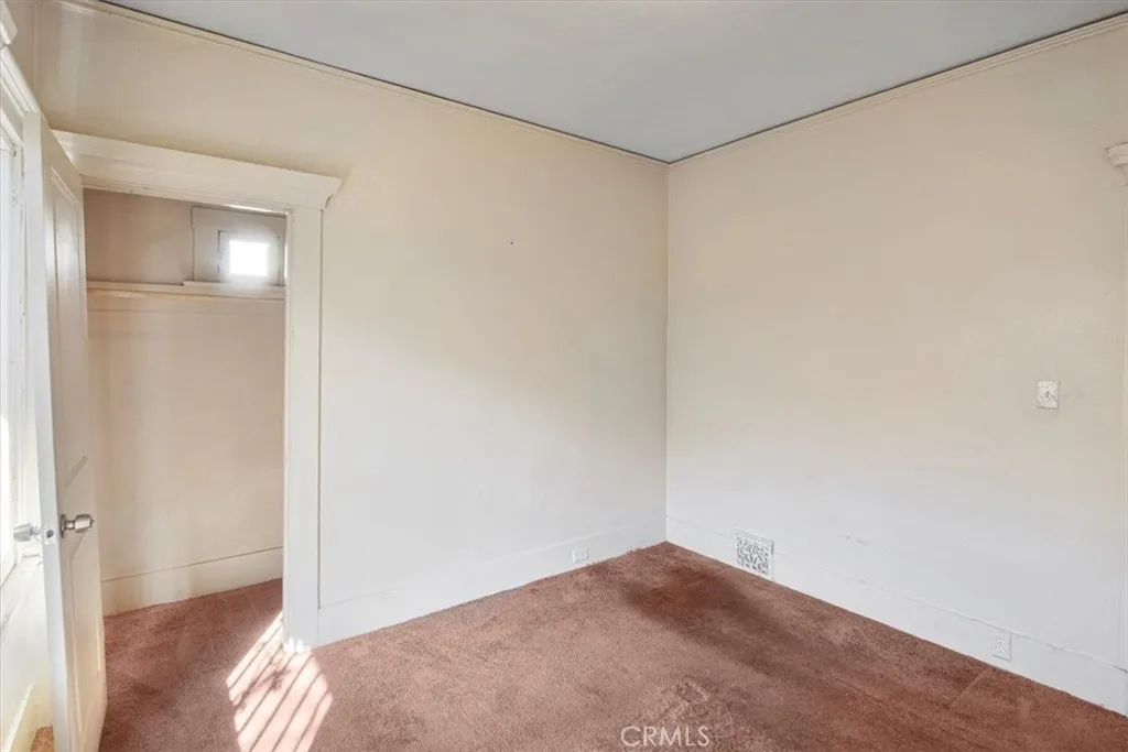 3417 4th Avenue, Los Angeles, California 90018 home-pic-24