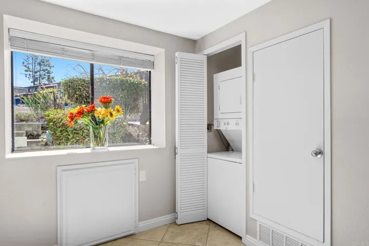 2501 Navarra Drive 116, Carlsbad, California 92009