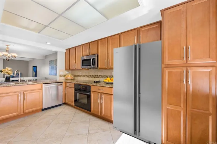 2501 Navarra Drive 116, Carlsbad, California 92009