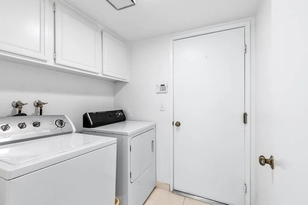 35801 Paseo Circulo W, Cathedral City, California 92234 home-pic-37