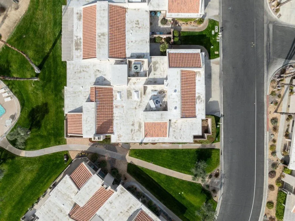 35801 Paseo Circulo W, Cathedral City, California 92234 home-pic-42