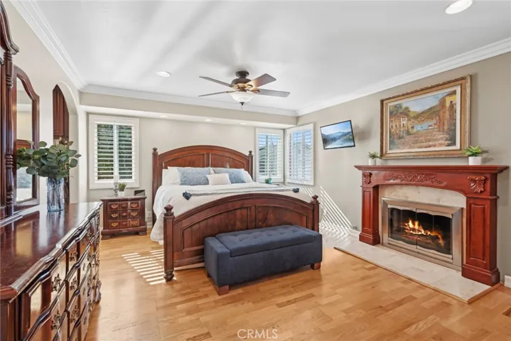 231 N Circulo Robel, Anaheim Hills, California 92807
