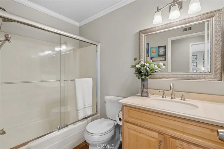 231 N Circulo Robel, Anaheim Hills, California 92807