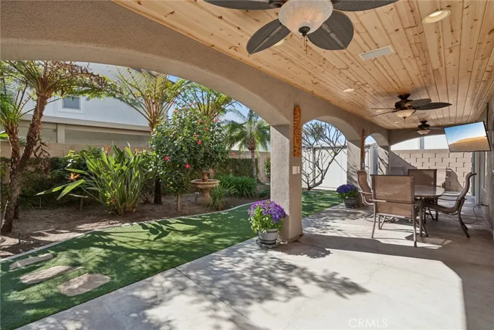 231 N Circulo Robel, Anaheim Hills, California 92807