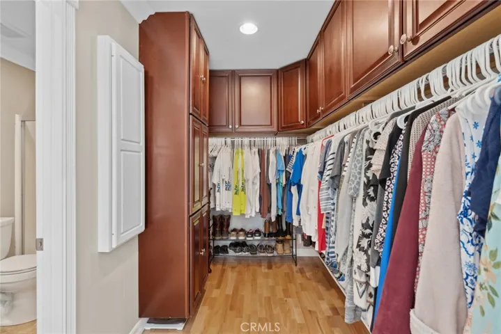 231 N Circulo Robel, Anaheim Hills, California 92807