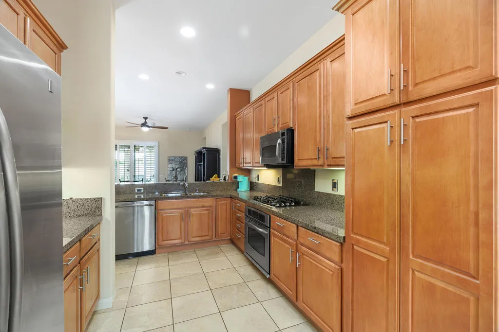 80629 Avenida San Fernando, Indio, California 92203 home-pic-5
