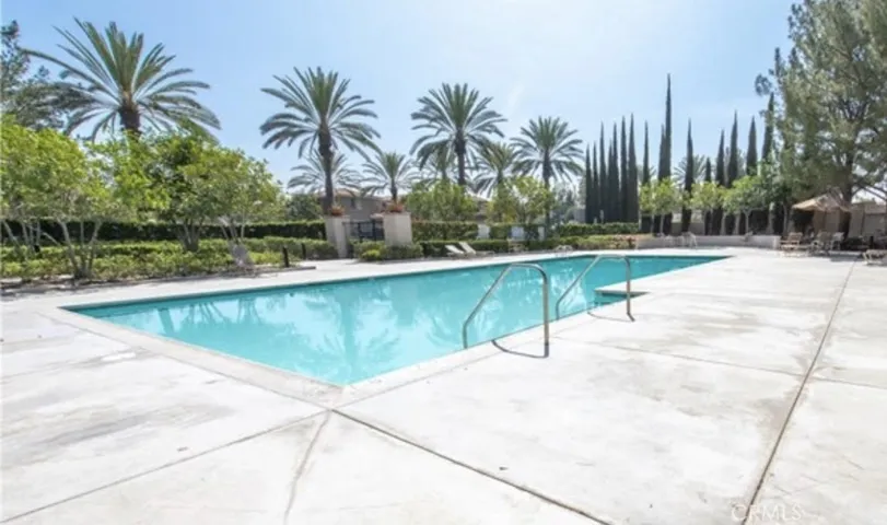 Community pool