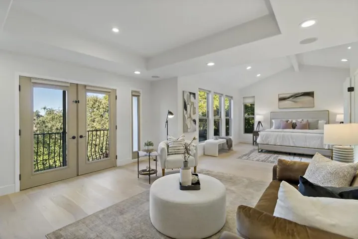 303 Lakeview Way, Redwood City, California 94062