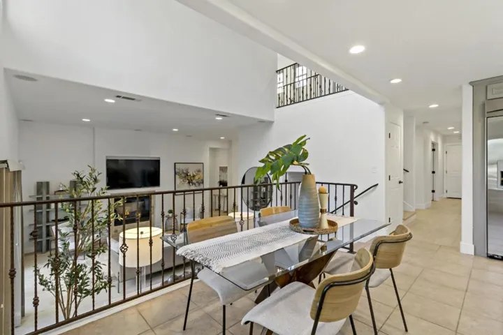 303 Lakeview Way, Redwood City, California 94062