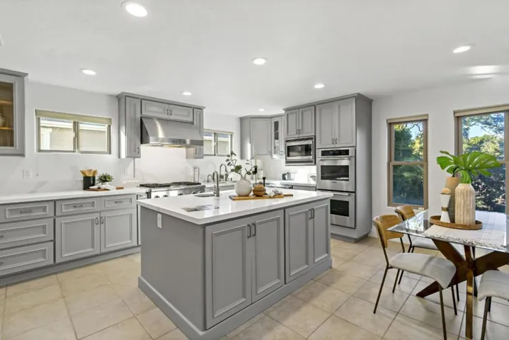 303 Lakeview Way, Redwood City, California 94062