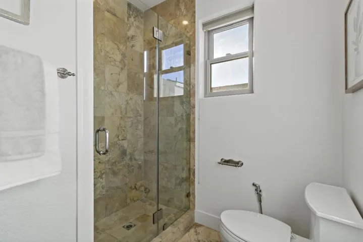 303 Lakeview Way, Redwood City, California 94062