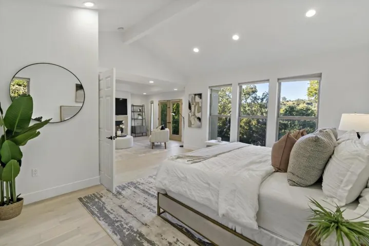 303 Lakeview Way, Redwood City, California 94062