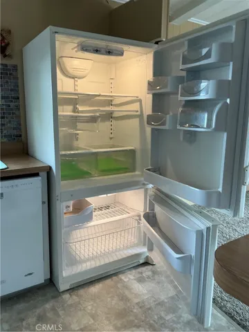 clean frig
