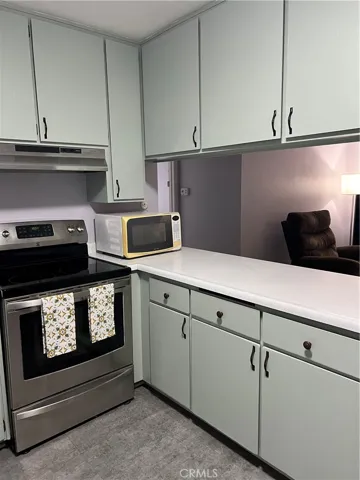 4531 Cover Street, Riverside, California 92506
