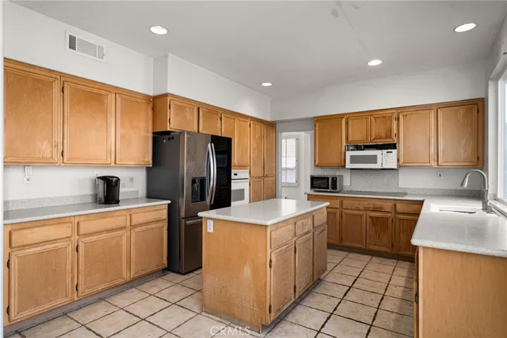14080 Crestline Place, Rancho Cucamonga, California 91739