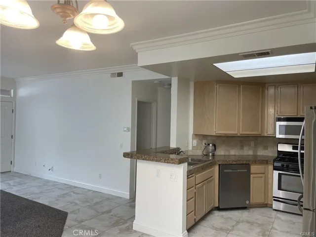 19431 Rue De Valore 28f, Lake Forest, California 92610
